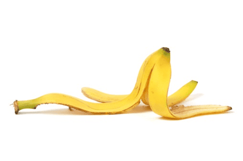 Banana peel as occasional pet treat