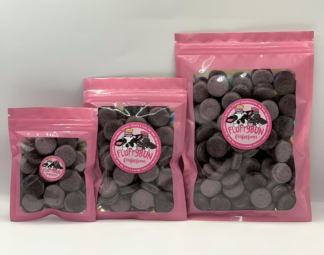 Fluffy Bun Confections Banana-Blueberry Macarons