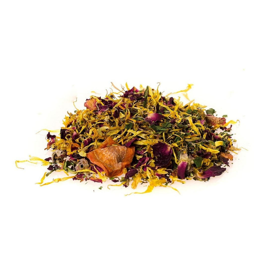 Nutritious mix of fruits, veggies, nuts for rabbits and guinea pigs
